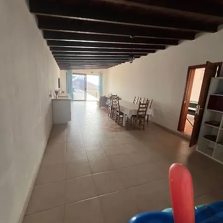 Ada Enjoy Βίλα *